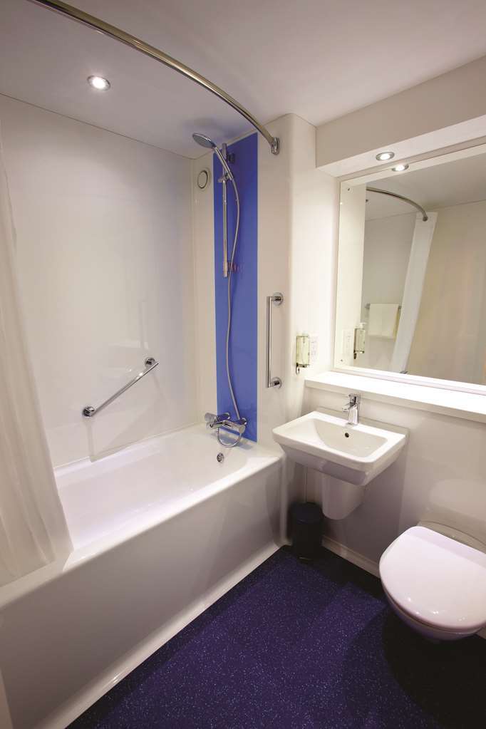 Travelodge Ilminster Pokoj fotografie